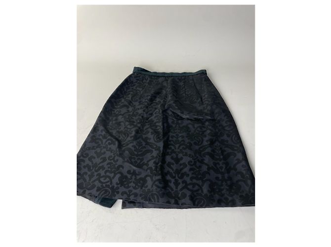 First Vintage Balenciaga Seidenrock mit schwarzem Samtbund - Ansicht 12