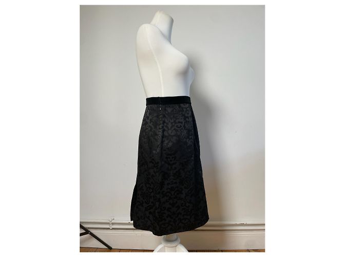 First Vintage Balenciaga Seidenrock mit schwarzem Samtbund - Ansicht 14