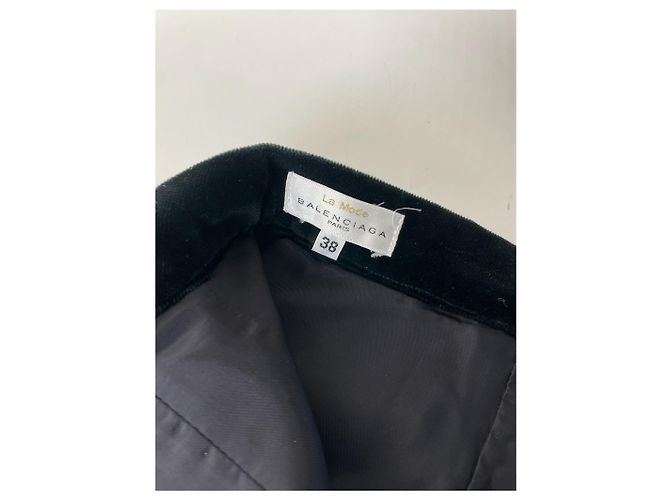 First Vintage Balenciaga Seidenrock mit schwarzem Samtbund - Ansicht 5