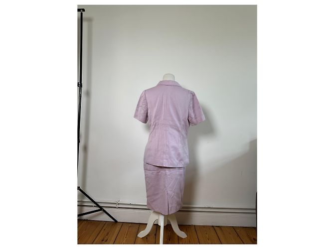 Completo Blazer e Top in Miscela di Seta Testurizzata Vintage Givenchy Lavanda S Porpora - vista 3