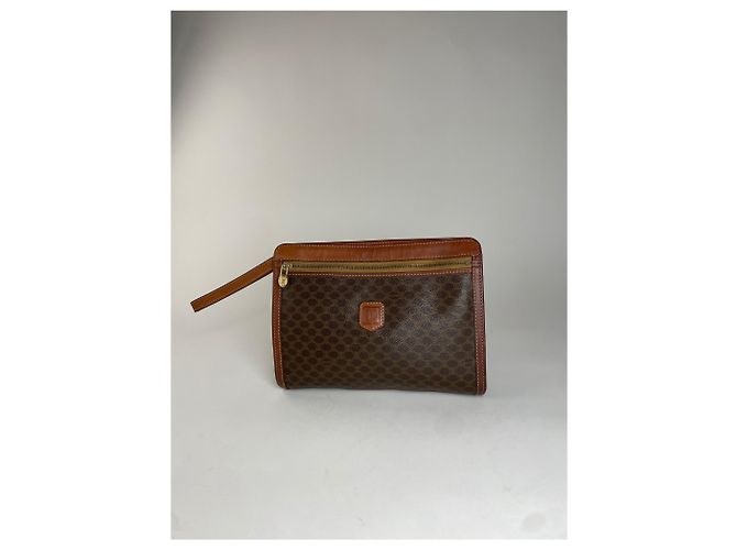 Céline Clutch in pelle Vintage Celine Triomphe Monogram Marrone - vista 10