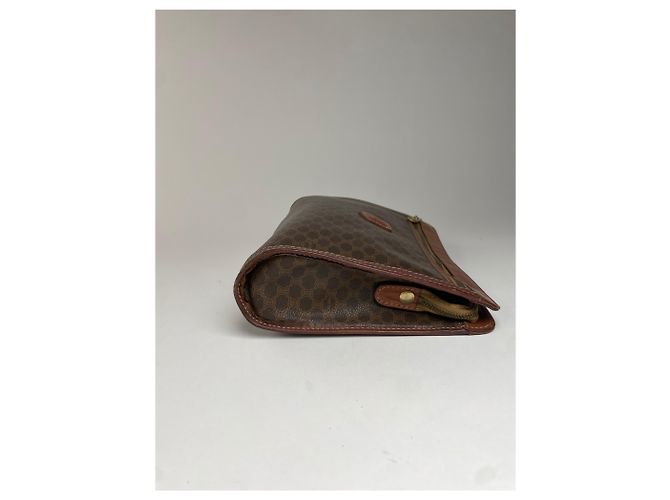Céline Clutch in pelle Vintage Celine Triomphe Monogram Marrone - vista 5