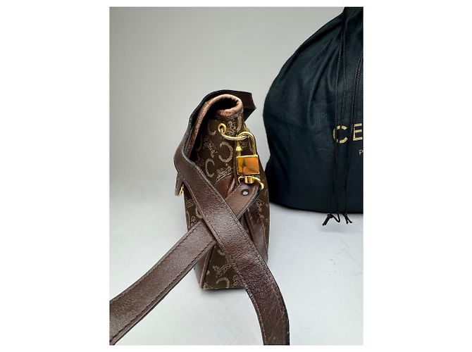 Céline Vintage Celine Paris Monogram Schultertasche / Crossbody Bag Braun - Ansicht 8