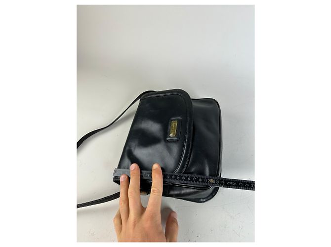 Vintage Givenchy Structured Leather Shoulder Bag Black Gold - view 12