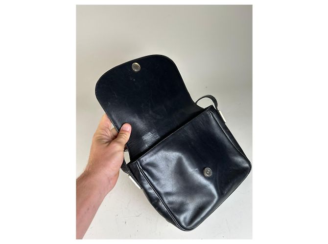 Vintage Givenchy Structured Leather Shoulder Bag Black Gold - view 6