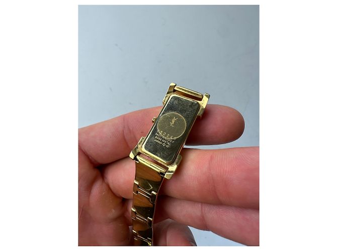 Yves Saint Laurent Orologio da polso vintage Saint Laurent, quadrante nero e oro D'oro - vista 3