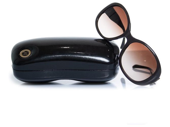 Gafas de sol Chanel, CC turnlock en marrón Castaño - vista 6