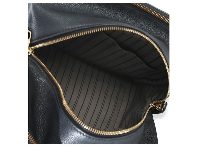 Louis Vuitton Marais MM in Monogram Empreinte nero - vista 6