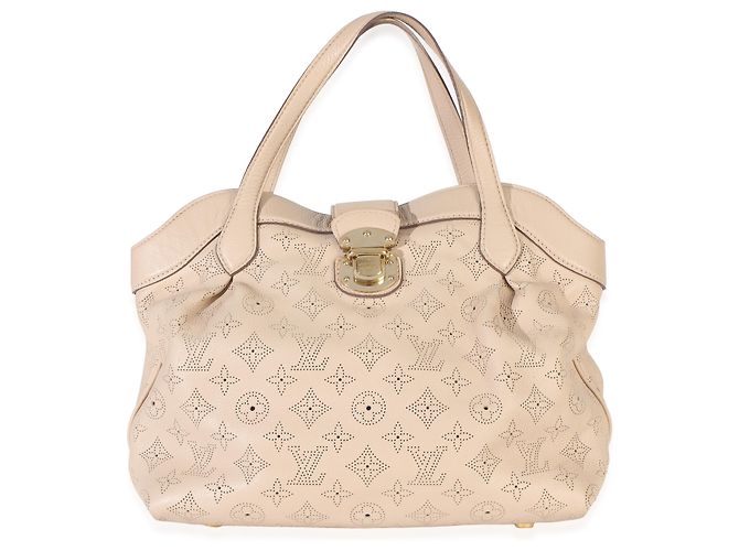 Louis Vuitton Coquille Monogram Mahina Cirrus PM Beige - vista 8