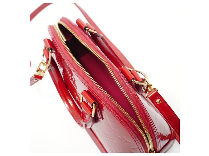 Borsa Louis Vuitton Alma BB Monogram Vernis Rosso Monogramma - vista 11