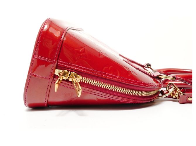 Borsa Louis Vuitton Alma BB Monogram Vernis Rosso Monogramma - vista 4