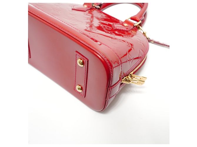 Borsa Louis Vuitton Alma BB Monogram Vernis Rosso Monogramma - vista 6