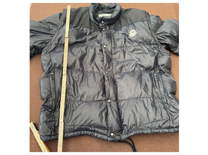 Moncler Classic Down Puffer Jacket Black - view 7