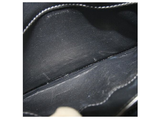 Borsa a tracolla in pelle nera Prada Nero - vista 7