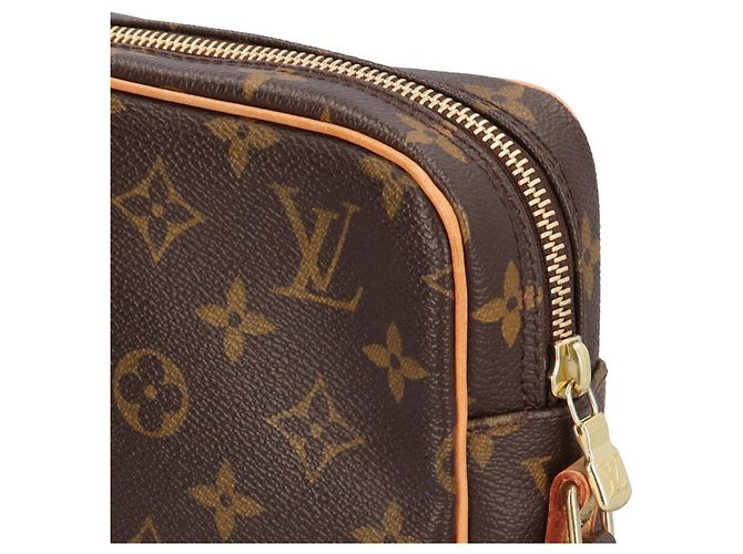 Bolso de hombro Louis Vuitton Danube Monogram Castaño - vista 12