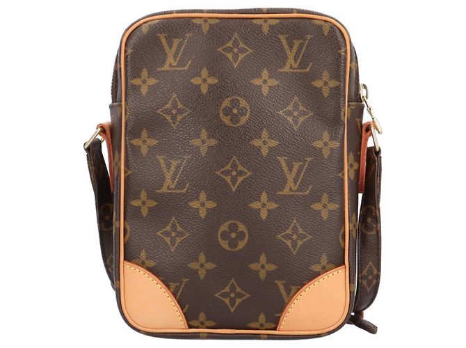 Bolso de hombro Louis Vuitton Danube Monogram Castaño - vista 3