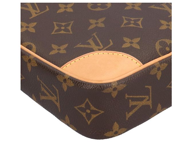 Bolso de hombro Louis Vuitton Danube Monogram Castaño - vista 7