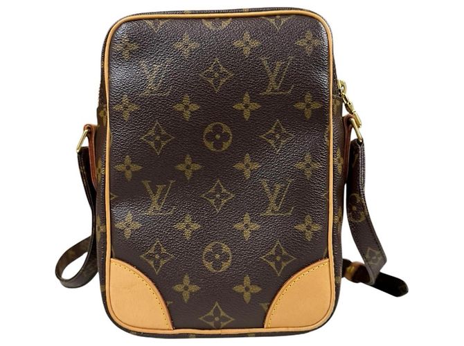 Borsa a tracolla Louis Vuitton Amazon Monogram Marrone - vista 3