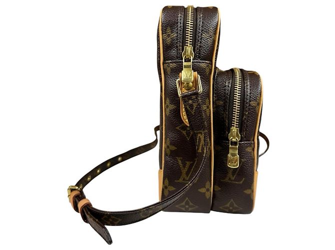 Borsa a tracolla Louis Vuitton Amazon Monogram Marrone - vista 4
