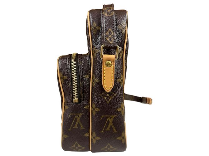 Borsa a tracolla Louis Vuitton Amazon Monogram Marrone - vista 5