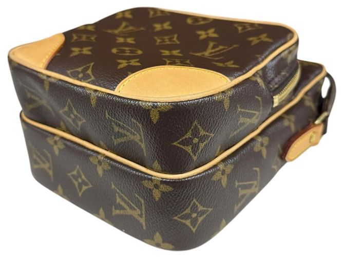 Borsa a tracolla Louis Vuitton Amazon Monogram Marrone - vista 7