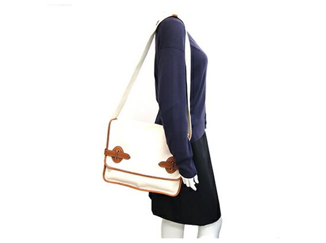 Hermès Borsa a tracolla Hermes Buenaventura PM Marrone - vista 10
