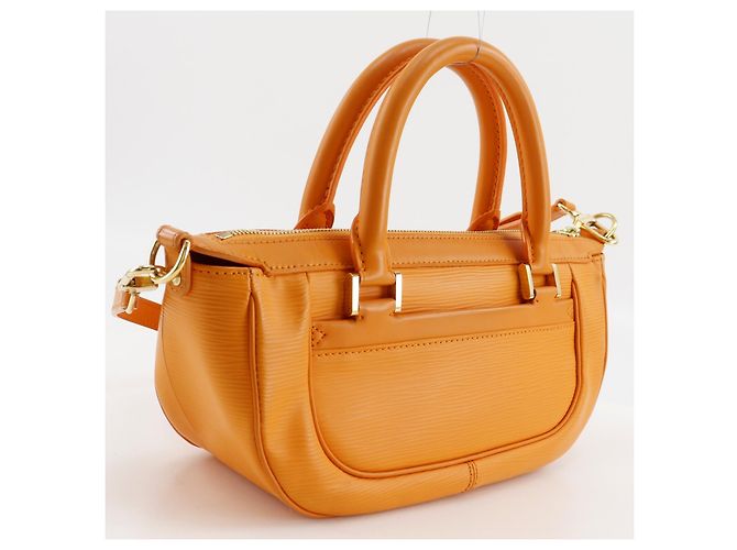 Louis Vuitton Dhanura Epi Leather PM Arancione - vista 3