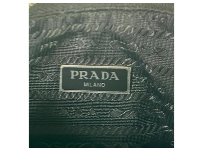 Borsa a Spalla Prada Re-Edition 2005 Nero - vista 9
