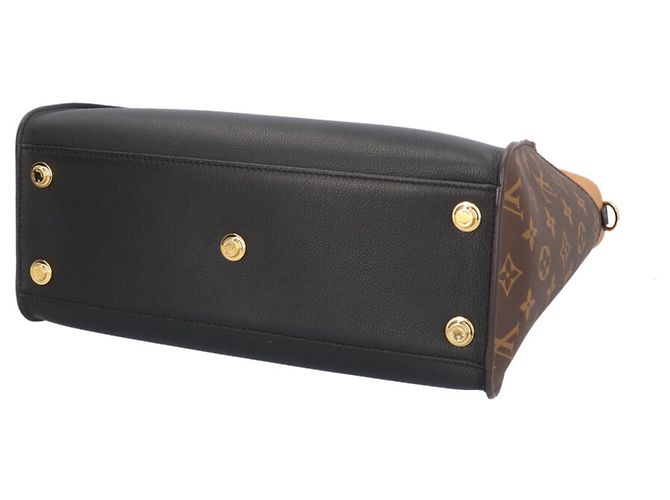 Bolso de Hombro Louis Vuitton On My Side MM Castaño Negro - vista 5