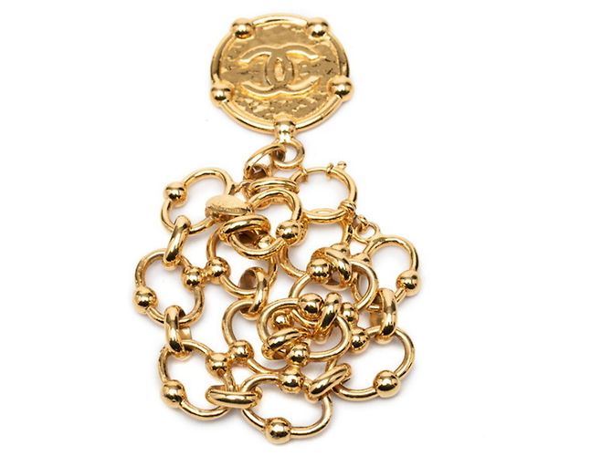 Timeless Bracciale con charm Chanel placcato oro D'oro - vista 3