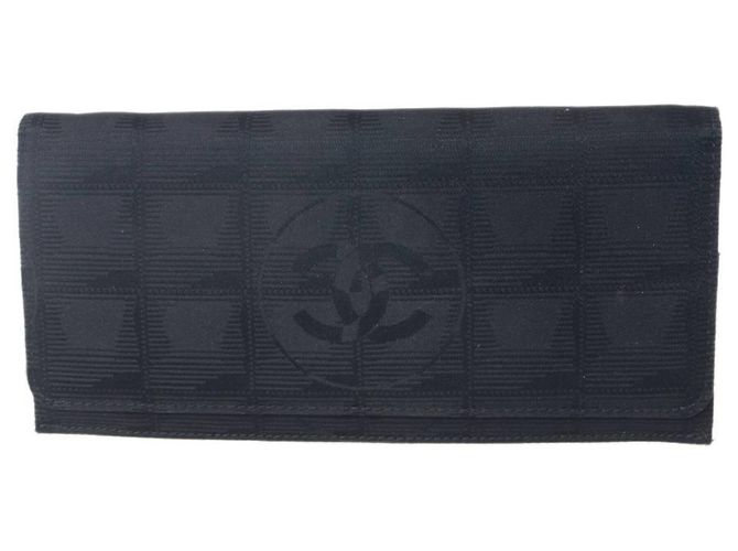 Portafoglio lungo bi-fold nero Chanel della linea New Travel - vista 2