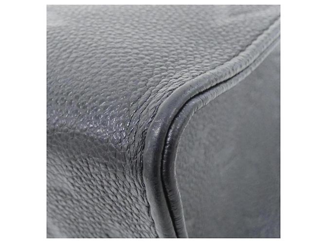 Borsa Louis Vuitton Monogram Empreinte OnTheGo PM Nero - vista 2