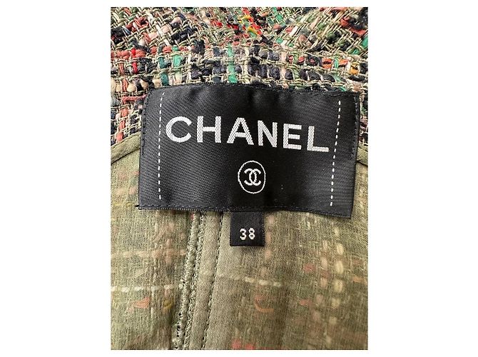 Mono de Tweed Timeless Chanel 2017 FR 38 De segunda mano - vista 4