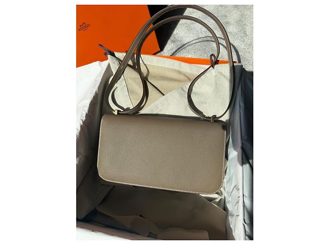 Borsa Hermès Constance Elan in pelle Epsom Etoupe Marrone Grigio - vista 3