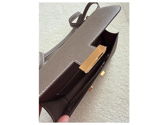 Borsa Hermès Constance Elan in pelle Epsom Etoupe Marrone Grigio - vista 5