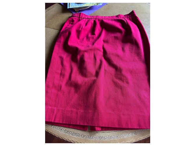 Tailleur de marca Céline de manga curta num vermelho vibrante! - vista 14