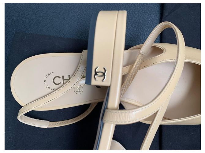 Chanel Ballerine slingback bicolore Nero Beige - vista 3