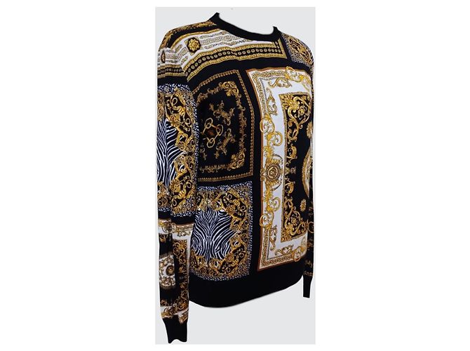 Suéter de seda Versace Baroque Estampa Medusa - Preto e Dourado - vista 2
