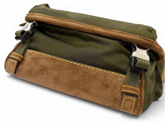 Borsa a tracolla Prada Re-Nylon in nylon e pelle scamosciata con logo triangolare Marrone Cachi - vista 7