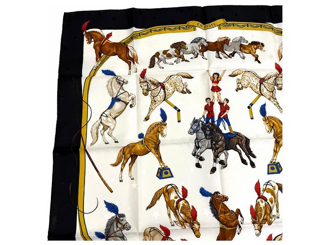 Hermès Sciarpa in seta Hermes Carre 90 En Piste Nero Bianco - vista 3