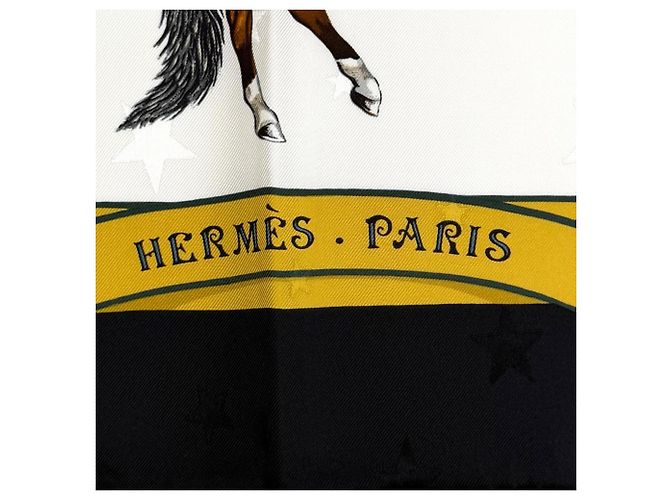 Hermès Sciarpa in seta Hermes Carre 90 En Piste Nero Bianco - vista 8