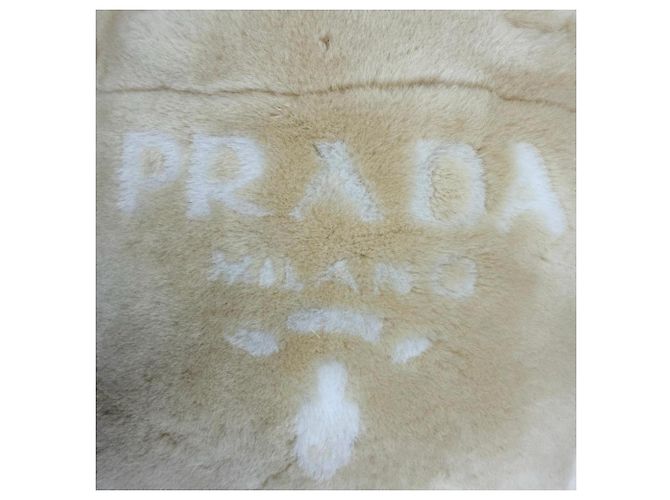 Borsa a tracolla in pelle di pecora beige Prada - vista 11