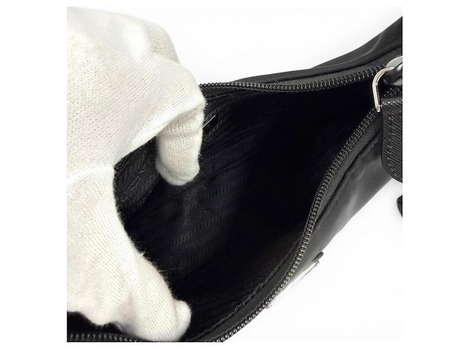 Prada 1NE515 Re-Edition 2000 Re-Nylon Mini Tote Marrone - vista 5