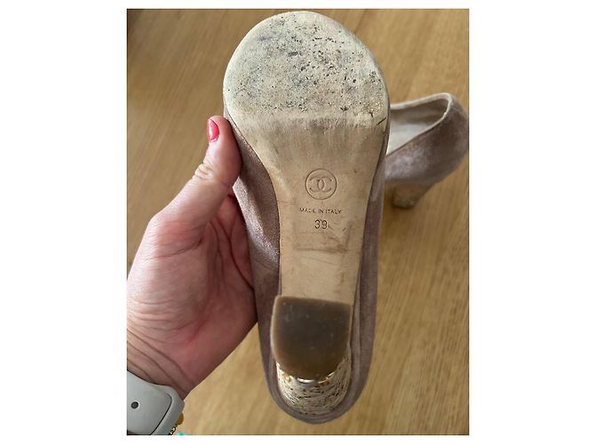 Scarpins Chanel Camurça Bege Bico Aberto Salto Cortiça - vista 6