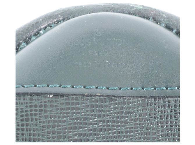 Louis Vuitton Taiga Satellite 53 Handtasche - Ansicht 11