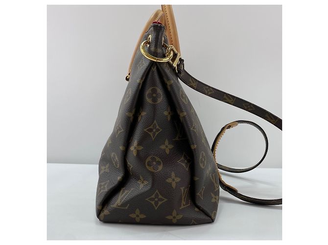 Borsa Pallas Louis Vuitton in marrone - vista 5