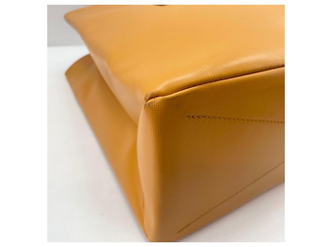 Borsa Shopper Tote MM Louis Vuitton in Arancione - vista 8