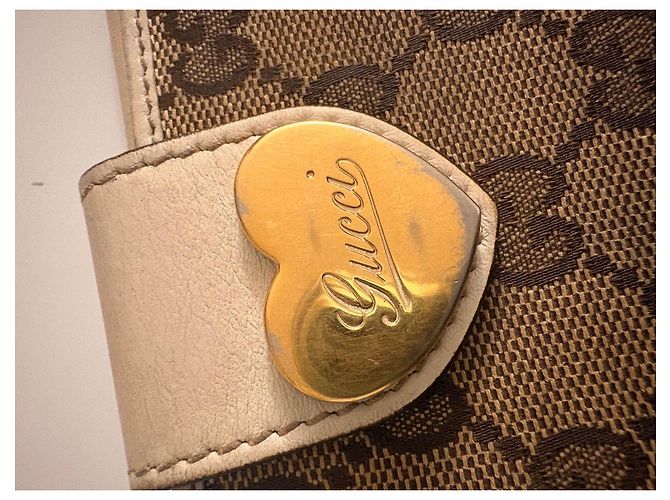 Cartera Gucci GG Supreme de lona con cierre de corazón Castaño Beige - vista 10