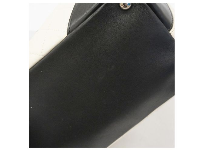 Chanel Cambon Shopper aus Lammleder Schwarz Weiß - Ansicht 11