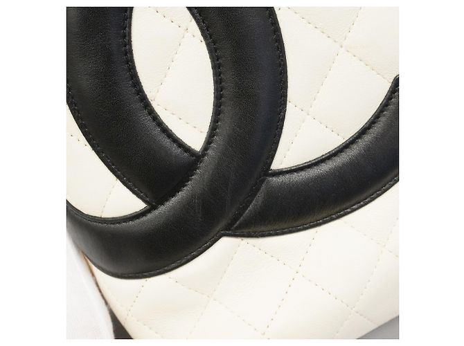 Chanel Cambon Shopper aus Lammleder Schwarz Weiß - Ansicht 12